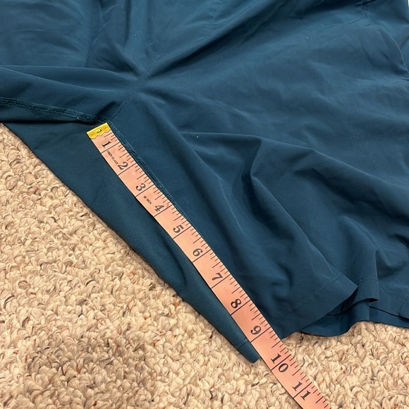 Lululemon Mens THE Short 9" Linerless Sz Medium Bermuda Teal Active Training - Picture 6 of 8